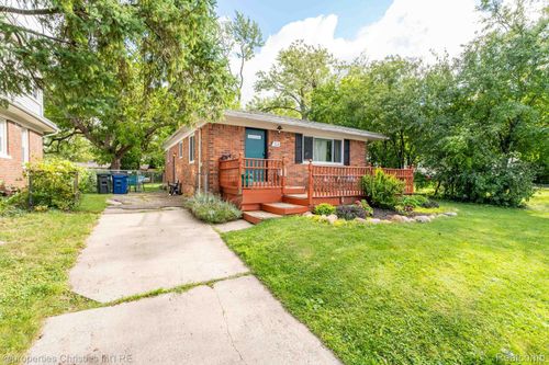 124 Alice Ave, Bloomfield Township, MI, 48302-0502 | Card Image
