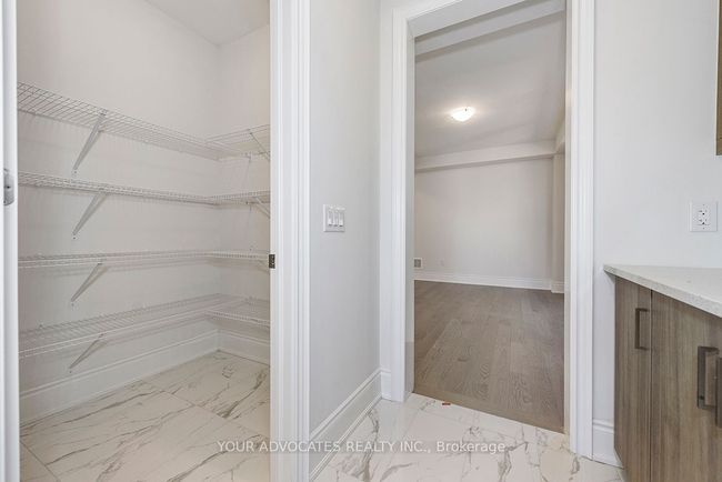 142 Rowe St, House other with 4 bedrooms, 5 bathrooms and 2 parking in Bond Head ON | Image 16