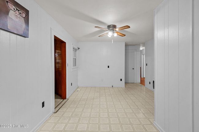 327 Nc Highway 305, House other with 3 bedrooms, 2 bathrooms and null parking in Windsor NC | Image 8