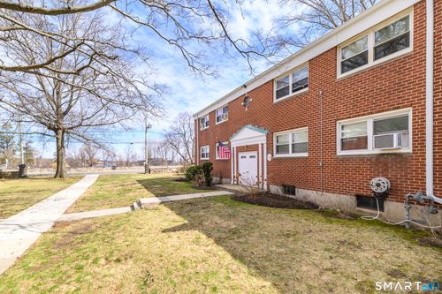 4-22 Courtland Ave, Stamford, CT, 06902-3418 | Card Image