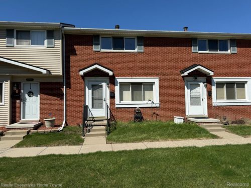 25968 Jeanette Ct, Roseville, MI, 48066-3828 | Card Image