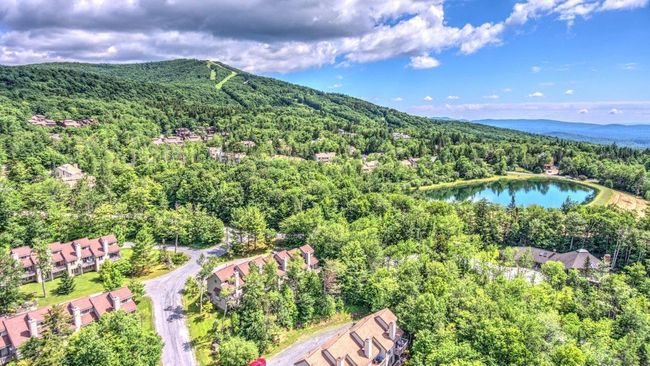 4F - 34 Sugar Brook Rd, Condo with 3 bedrooms, 3 bathrooms and null parking in Peru VT | Image 32
