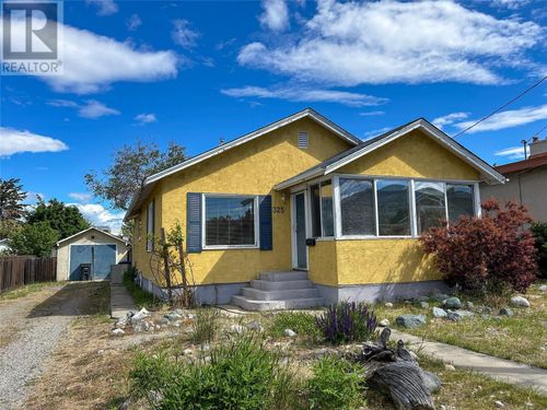 325 Nelson Ave, Penticton, BC, V2A2L1 | Card Image