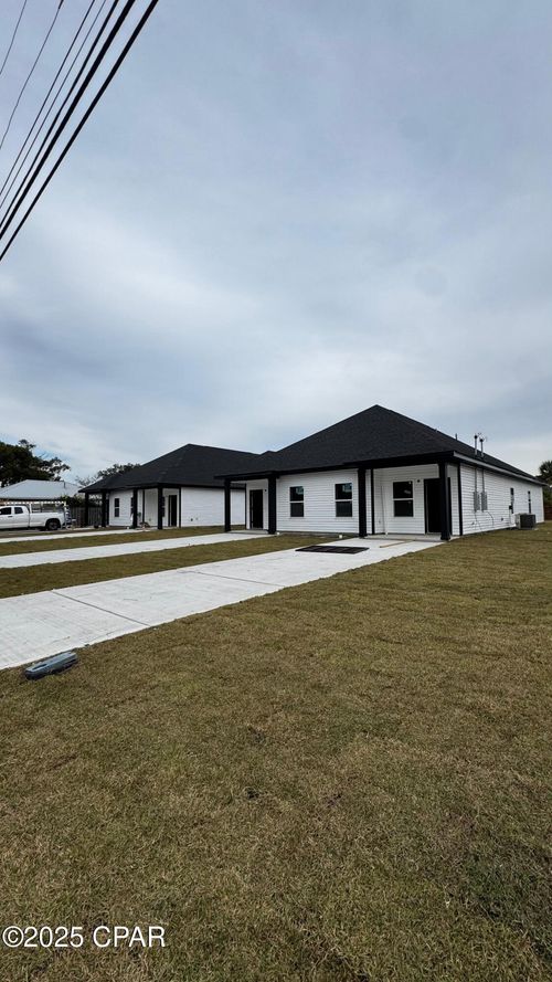 238 Springfield Ave, Panama City, FL, 32401-5691 | Card Image