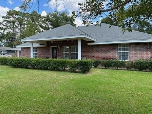 145 Needles, Vidor, TX, 77662 | Card Image