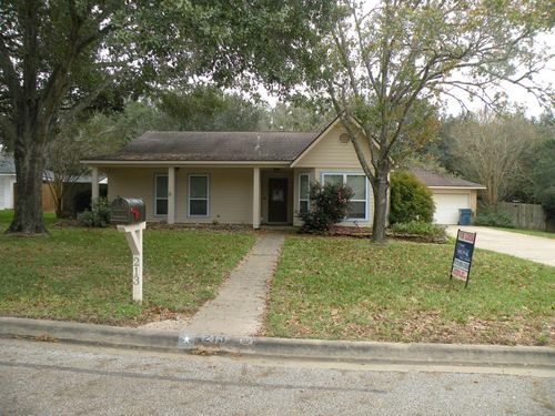 213 Duerr Dr, Bellville, TX, 77418-3412 | Card Image