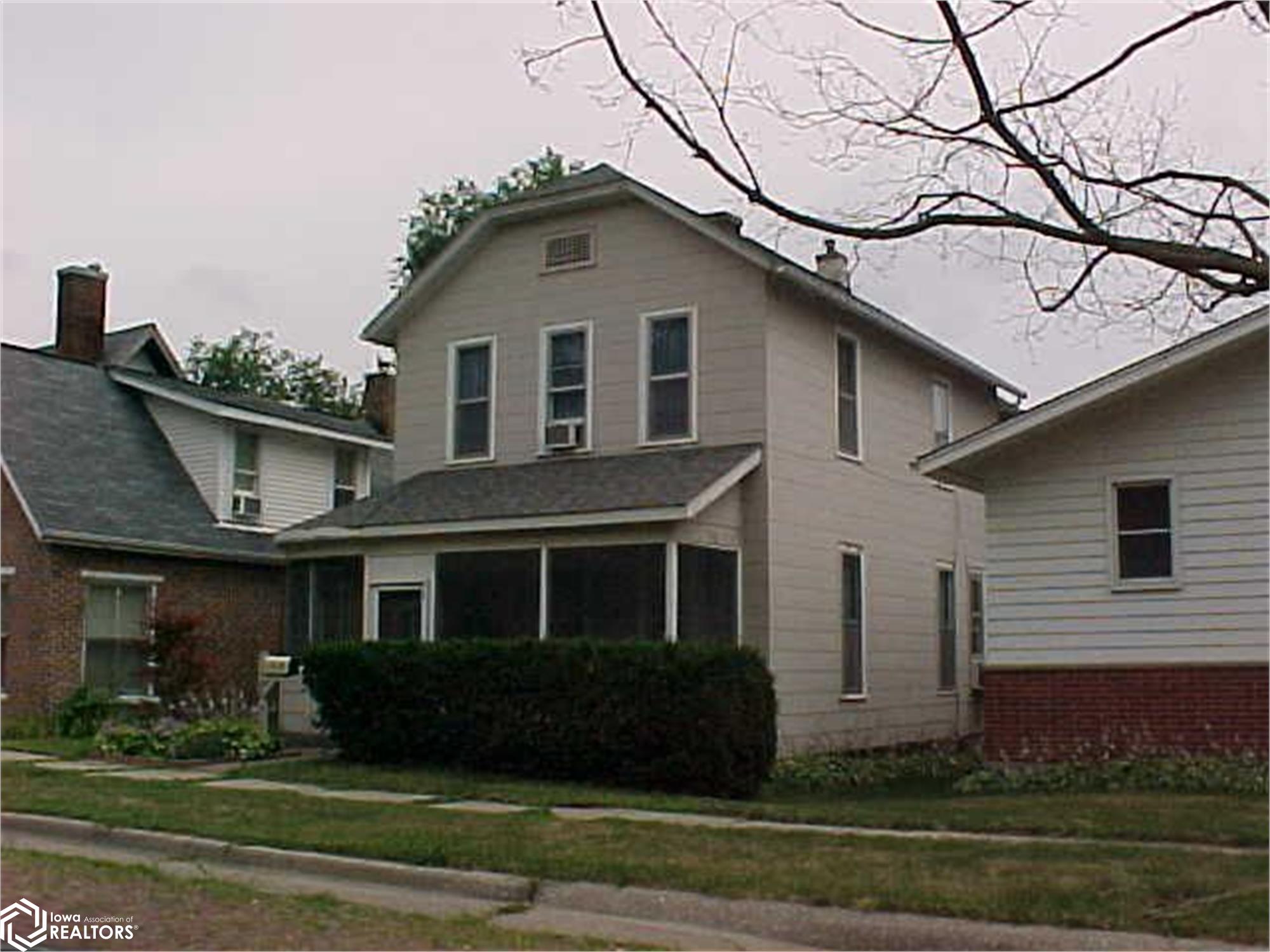 Avenue D , Fort Madison, IA 52627