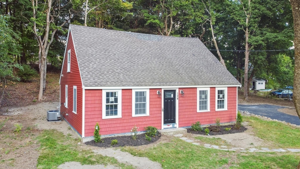 Green St, North Weymouth, MA 02191