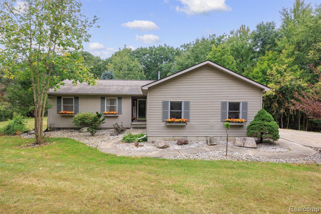 Honert Rd, Ortonville, MI 48462 #1