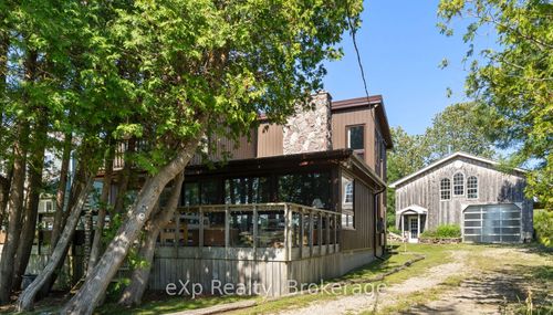 329 Bay St, South Bruce Peninsula, ON, N0H2T0 | Card Image