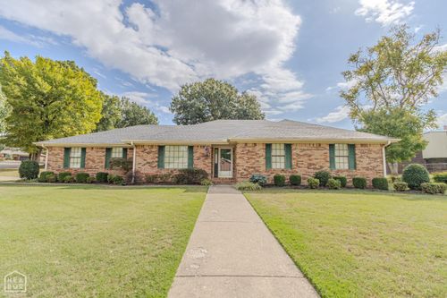 1000 Meriwether Dr, Paragould, AR, 72450-3589 | Card Image