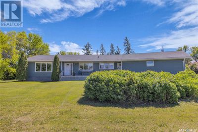 110 Elgin St, House other with 3 bedrooms, 2 bathrooms and null parking in Viscount SK | Image 3