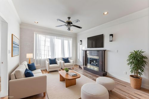 6586 Nanaimo St, Vancouver, BC, V5P4L2 | Card Image