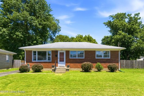 10013 West Ave, Louisville, KY, 40272-3362 | Card Image