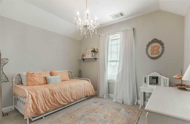 Bedroom | Image 25
