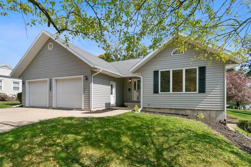 414 S Wisconsin Street, Mineral Point, WI, 53565 | Card Image