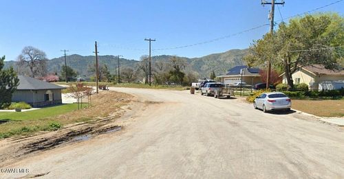 19300 Moon Drive, Tehachapi, CA, 93561 | Card Image