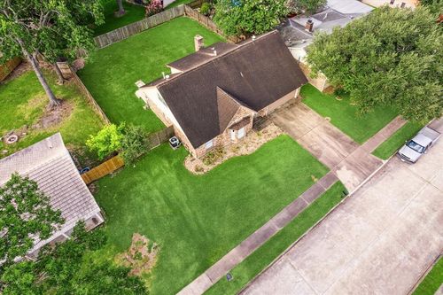 1804 Sleepy Creek Way, Pearland, TX, 77581 | Card Image