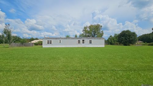 22424 Jacocks Rd, Slaughter, LA, 70777-9692 | Card Image
