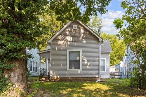 412 S Hocker Ave, Independence, MO, 64050-4005 | Card Image