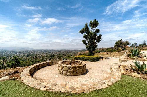 55 Santa Cruz Way, Camarillo, CA, 93010 | Card Image