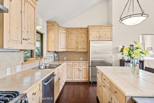 2310 Juniper Hill Dr, Aspen, CO, 81611-9614 | Card Image
