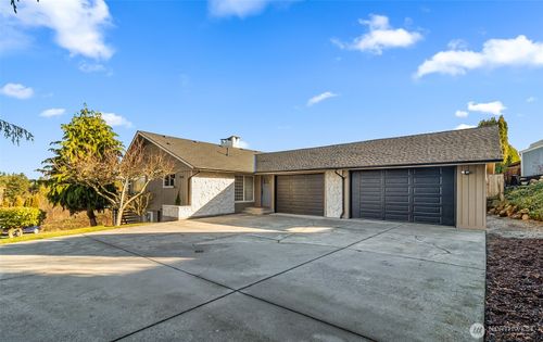 10010 Lakemont Ave, Lake Stevens, WA, 98258-1650 | Card Image