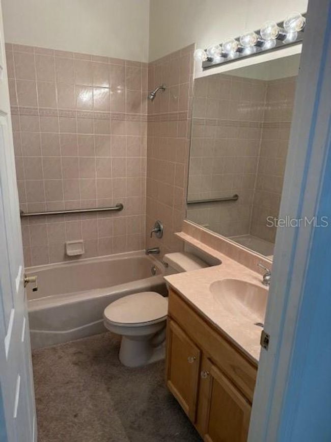 HALL BATH | Image 17