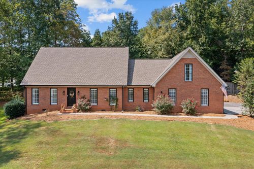 2654 Foxmore Cir, Dalton, GA, 30720-4913 | Card Image