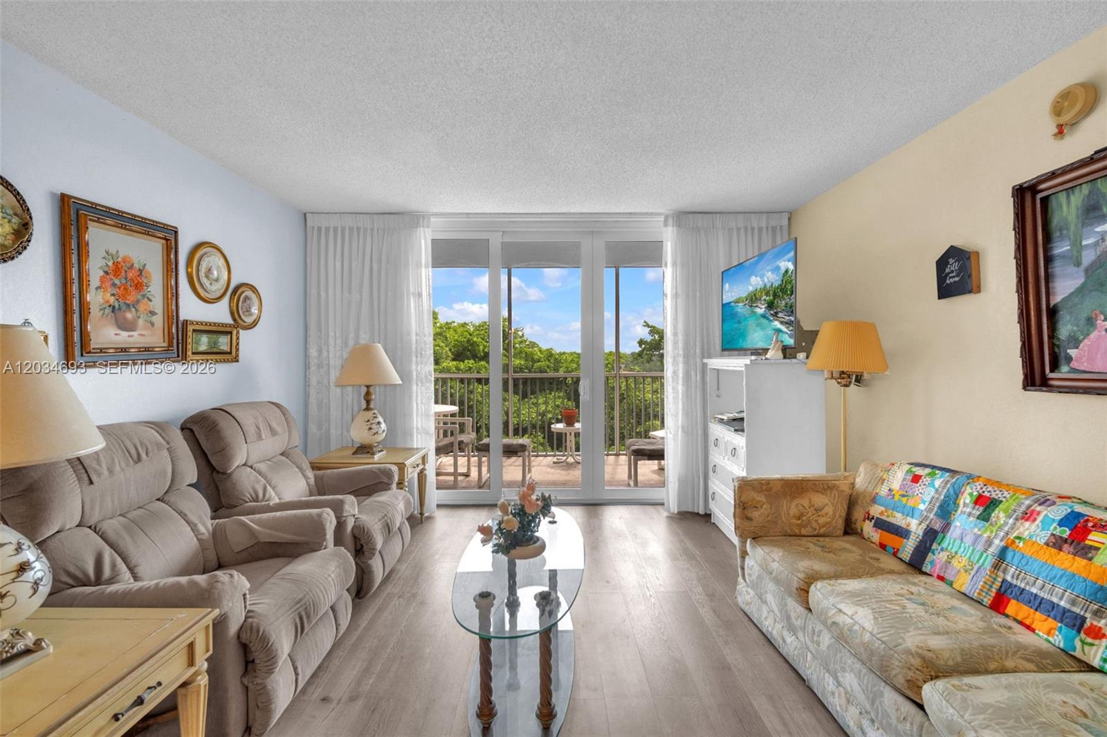 Residential in Plantation