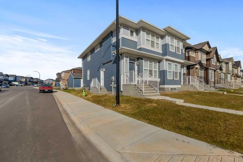 281 Creekside Blvd Sw, Calgary, AB, T2X4X9 | Card Image