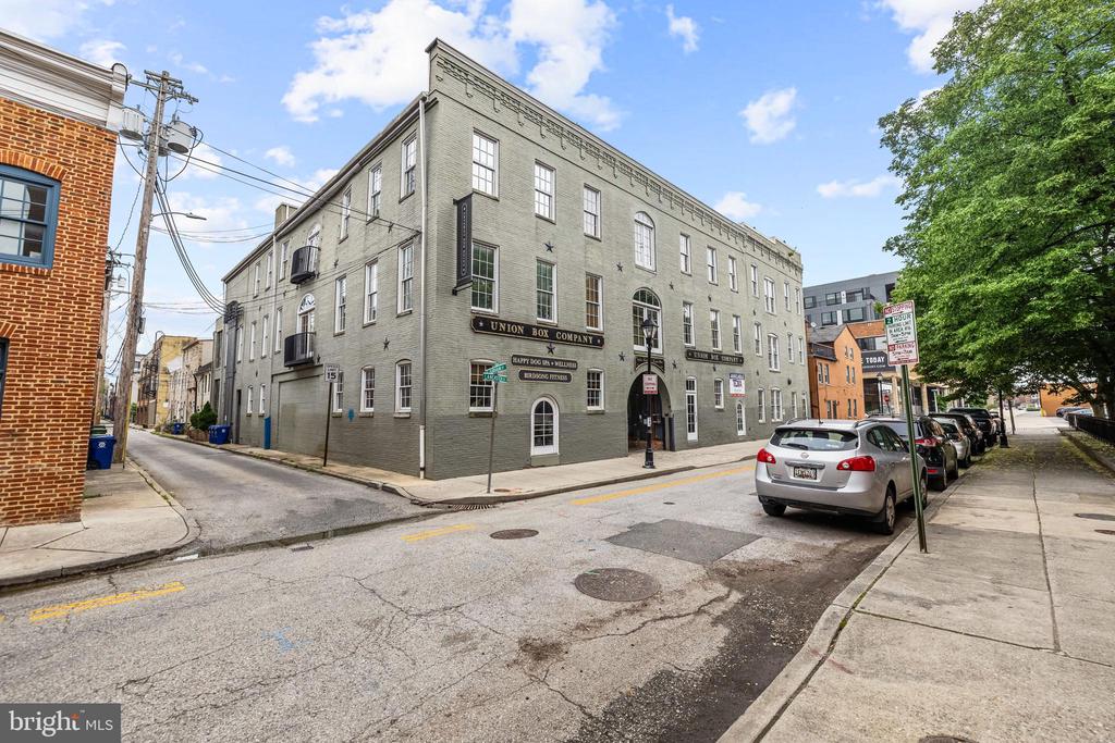 1820 Lancaster St, Baltimore, MD 21231