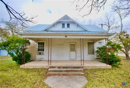 605 S Hackberry, Moulton, TX, 77975 | Card Image