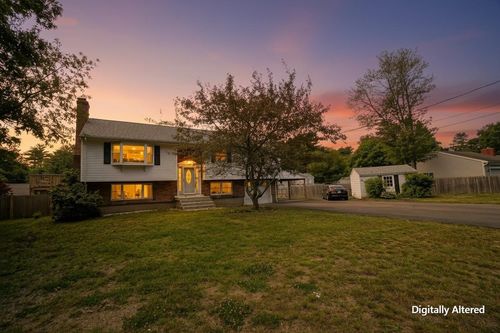 20 Ayer Cir, Seabrook, NH, 03874-4002 | Card Image