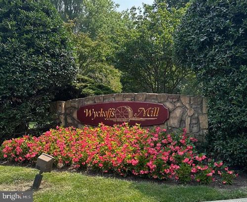 23 Powell Ct, Hightstown, NJ, 08520-3014 | Card Image