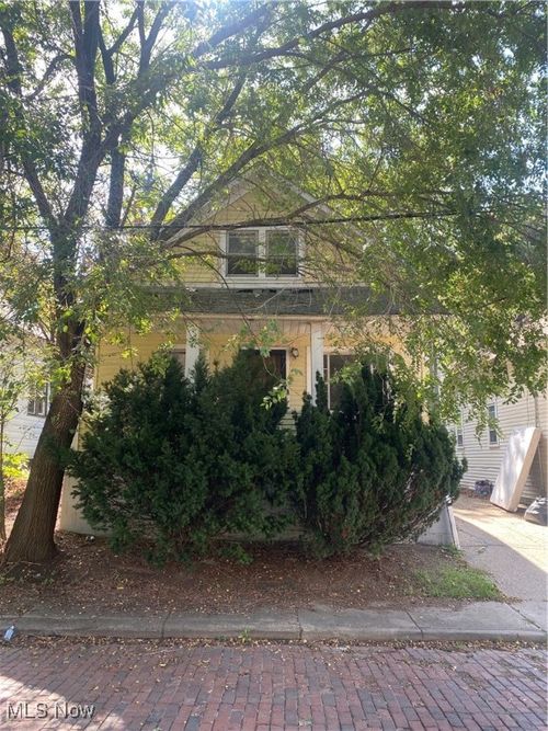 6618 Collier Ave, Cleveland, OH, 44105-3738 | Card Image