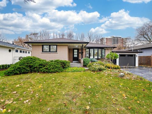 914 Francis Rd, Burlington, ON, L7T3Y2 | Card Image