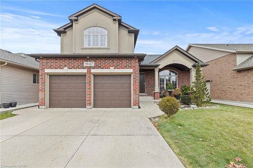 9147 Hendershot Blvd, Niagara Falls, ON, L2H0E3 | Card Image