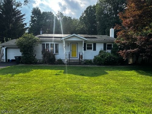 490 Knoll Rd, Boonton, NJ, 07005-9624 | Card Image