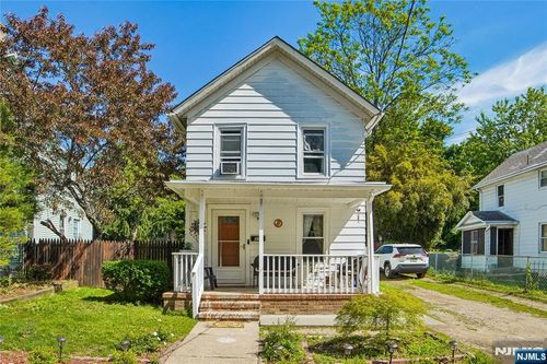37 Stoll St, Netcong, NJ, 07857-1615 | Card Image