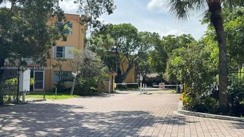 apt-20-1b-4394 Nw 9th Ave, Deerfield Beach, FL, 33064-1726 | Card Image