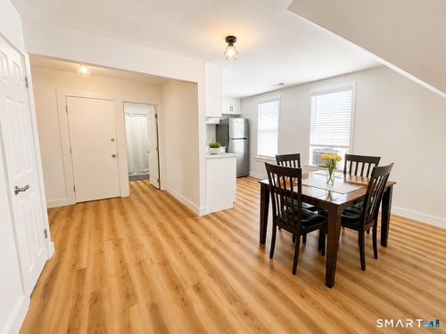 88 Camp St, New Britain, CT, 06051-6020 | Card Image
