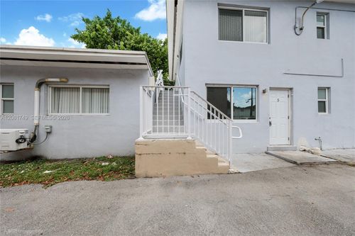 3-1145 Nw 3rd St, Miami, FL, 33128-1075 | Card Image