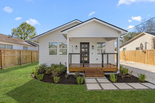 4109 Europa St, Houston, TX, 77022-4045 | Card Image