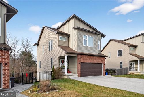 unit-32-7354 Ridge Ave, PHILADELPHIA, PA, 19128-3282 | Card Image