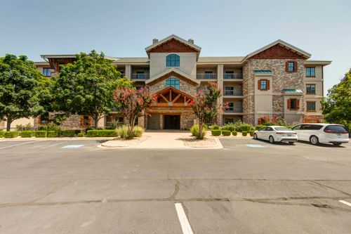 8205-250 Lakewood Drive, Hollister, MO, 65672 | Card Image