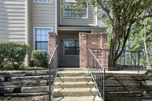 apt-311-11610 Vance Jackson Rd, San Antonio, TX, 78230-1824 | Card Image