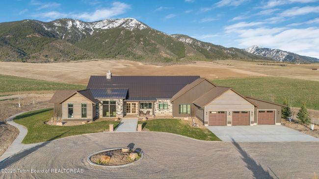 2399 Chapel Rd, House other with 4 bedrooms, 5 bathrooms and null parking in Swan Valley ID | Image 6