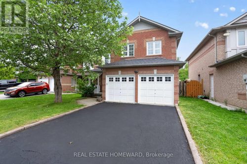 133 Tremount Street, Whitby (Brooklin), ON, L1M1G1 | Card Image