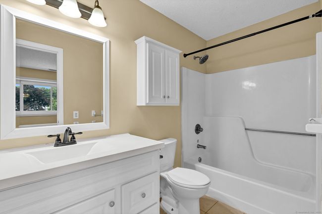 207 - 207 Summer Hill Dr, Condo with 2 bedrooms, 3 bathrooms and null parking in South Windsor CT | Image 27